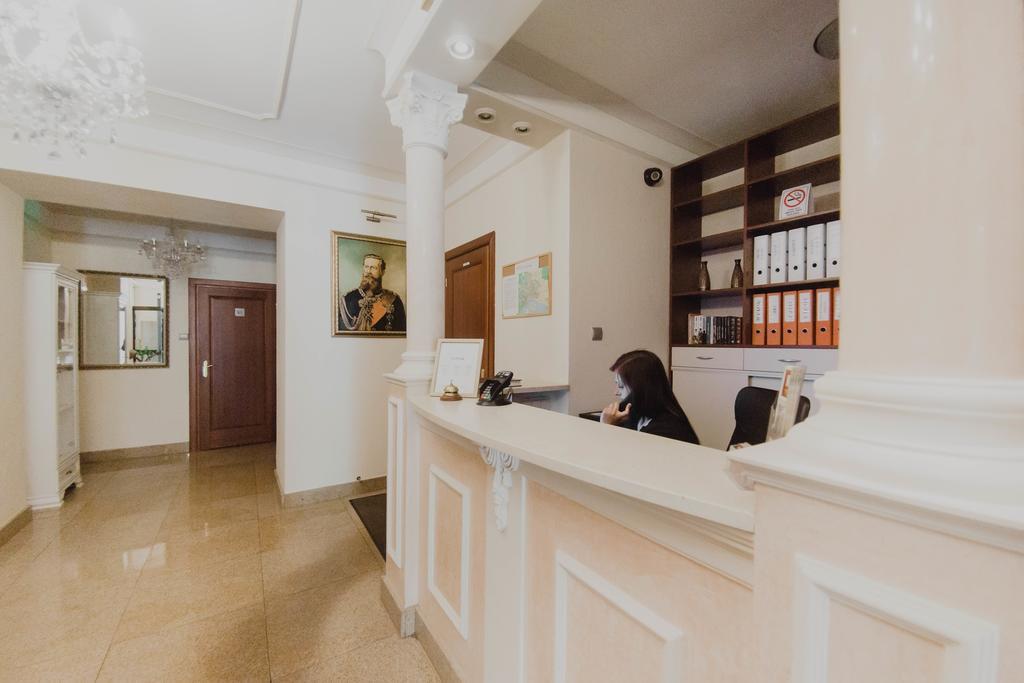 Hotel Cesarski - Kaiserhof Giżycko Buitenkant foto